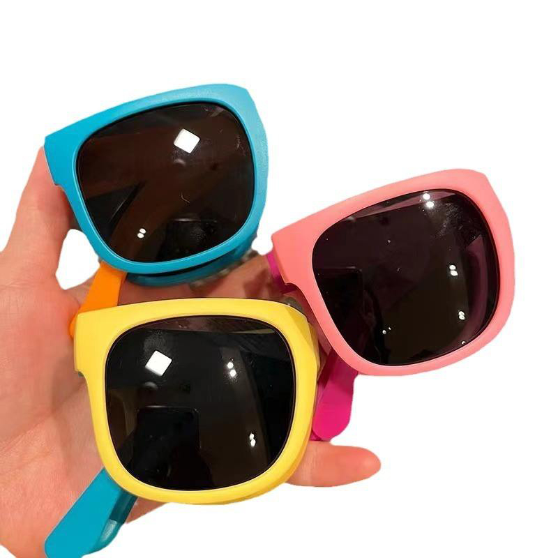 Gafas de sol plegables con protección UV de varios colores para niños