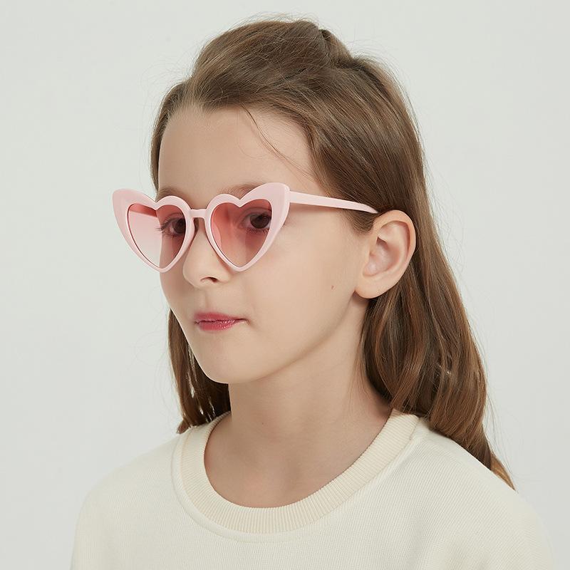 Cómodas gafas de sol para bebé en forma de corazón para niños y niñas